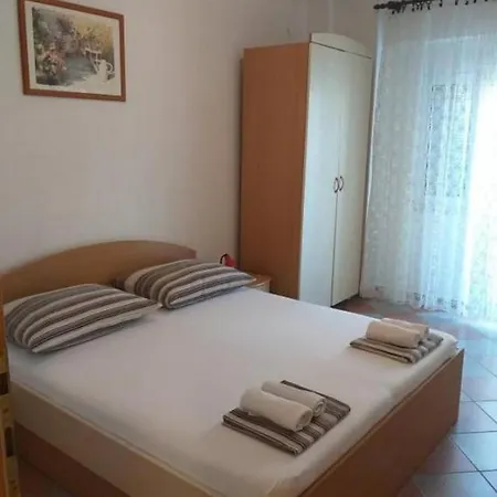 And With Parking Space - Makarska - 20005 Penzion 3*